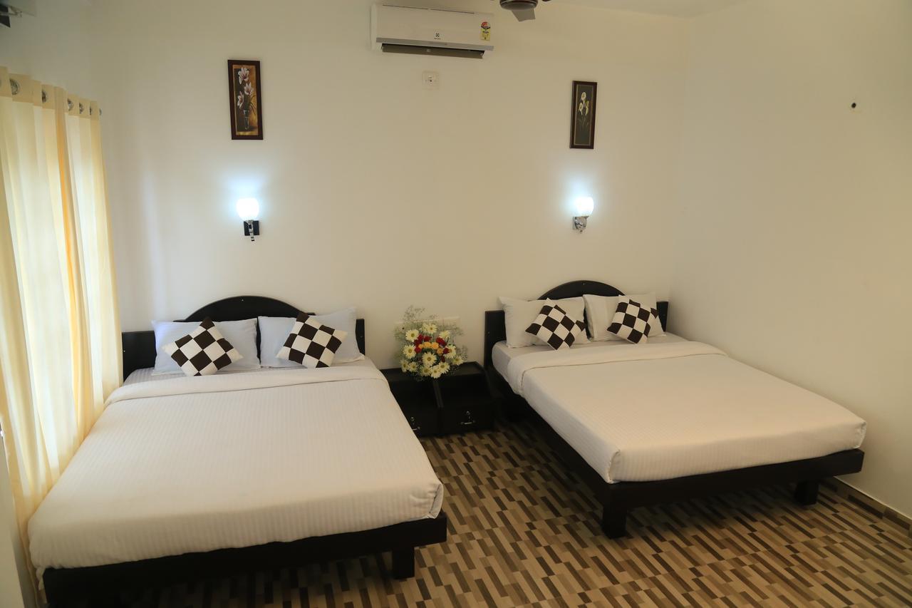 Paithal Resort Канур Стая снимка