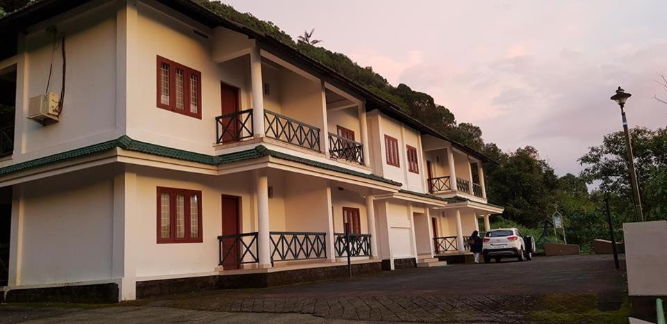 Paithal Resort Канур Екстериор снимка